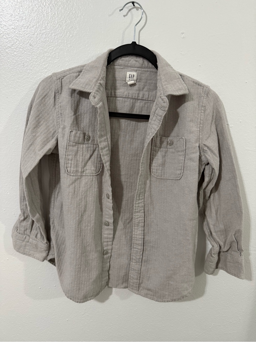 GAP Men's Button-Down Shirt in Light Gray